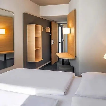 Ibis Budget Dueren West 3*